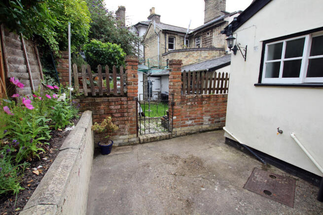 Photo 11