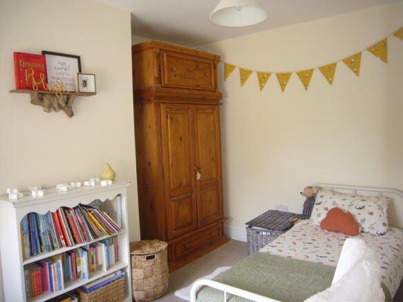 Photo 11