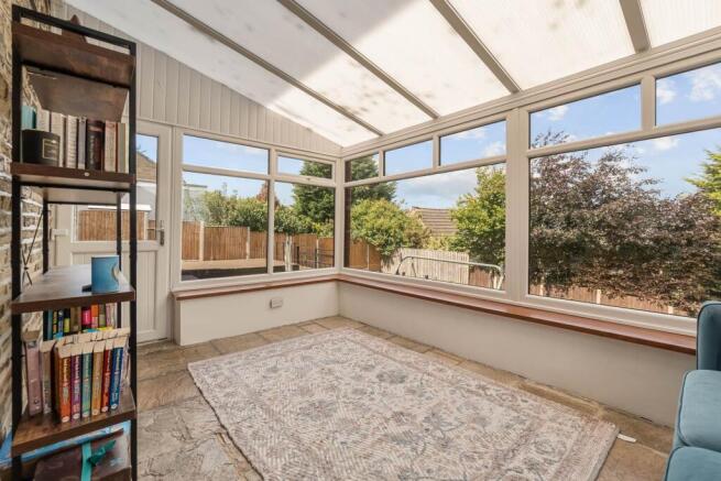 2 bed Semi-Detached for sale Image 7