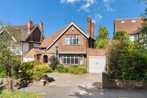 78, Hillcrest Gardens, Esher KT10 0BX