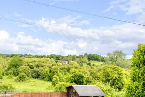 29, Ward Close, Andover SP10 3TB