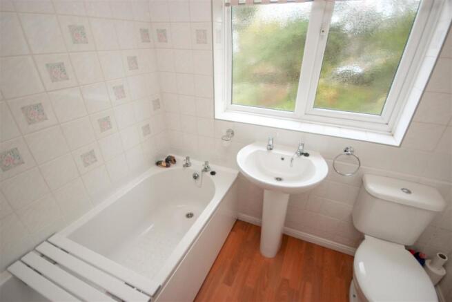 Bathroom.jpg