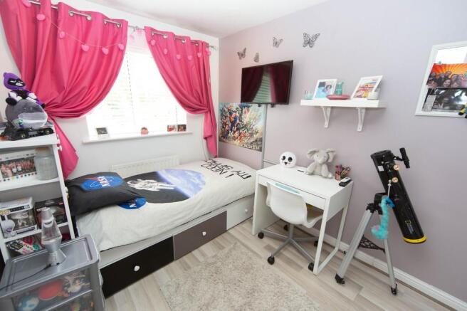 Photo 8