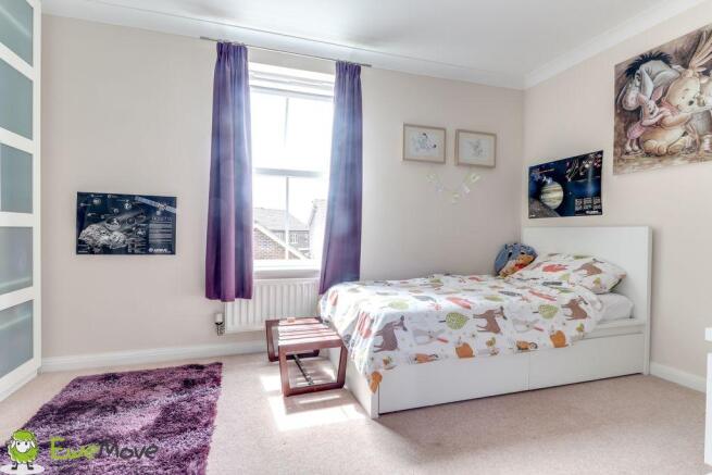 Nice & Large Third Bedroom