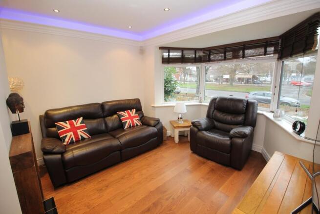 809 Oxford Road 08.JPG