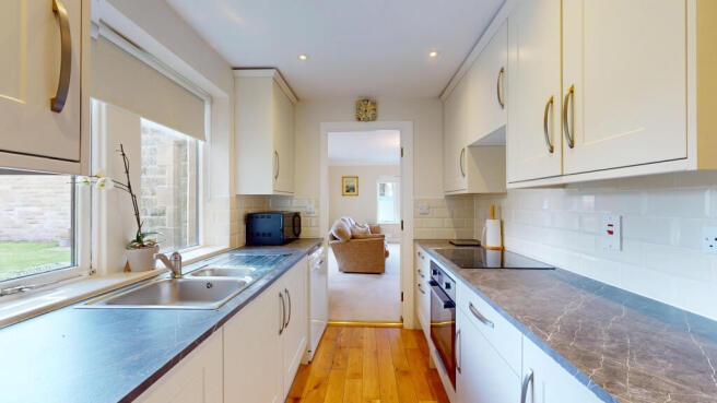 2 bed Apartment to rent Image 10