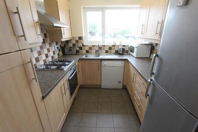 Fitted kitchen to front
