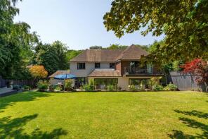 Fistral, School Road, Windlesham GU20 6PD