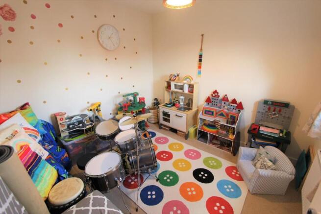 Bedroom 3.JPG