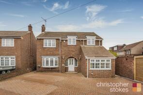 4, Edinburgh Crescent, Waltham Cross EN8 7QX
