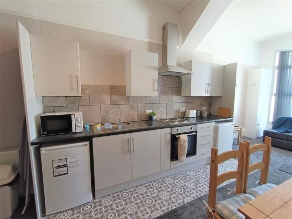 Kitchen.jpg