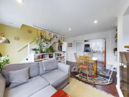 21, Plough Way, London SE16 2LS