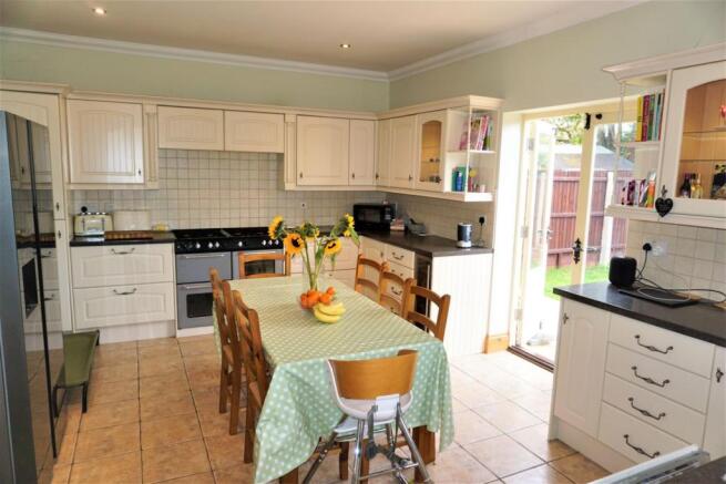 Kitchen/Breakfast