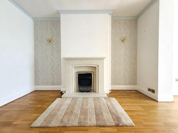 3 bed Semi-Detached for sale Image 5