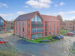 Flat 5, Monarch Place, Goldington Crescent, Billericay CM12 0GJ