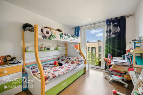 Tizzard Grove, London SE3