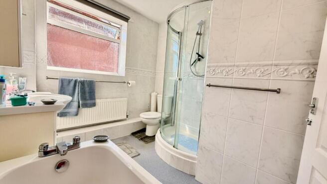 3 bed Detached for sale Image 12