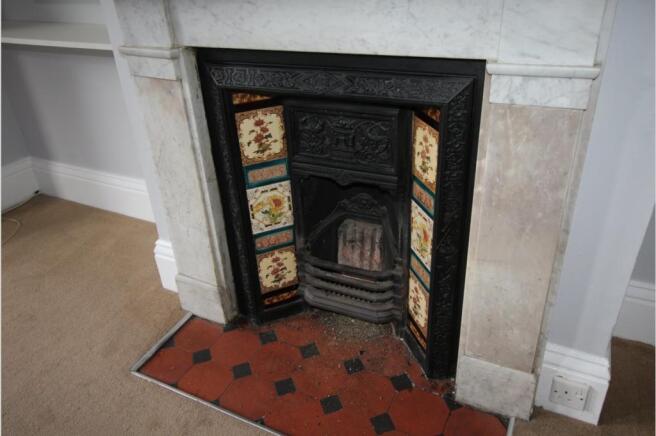 Photo 8