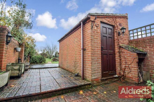 outbuilding