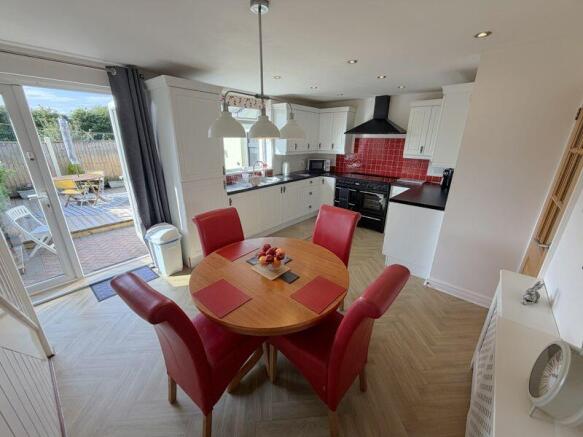 Dining Kitchen