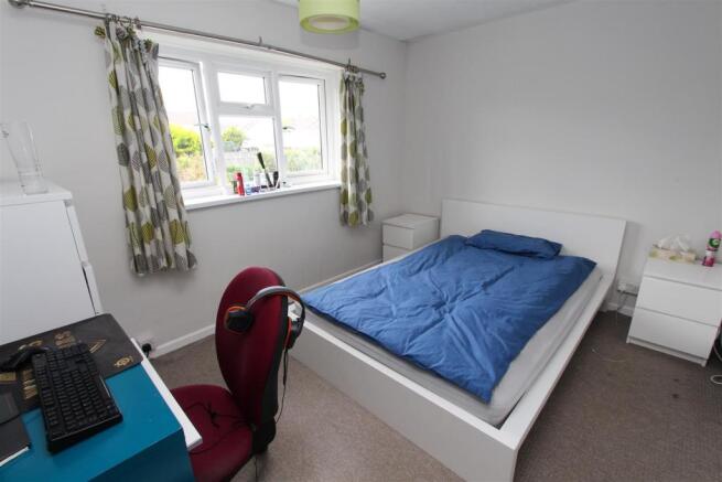 BED 2.jpg