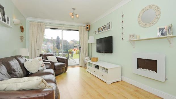 Lounge 1