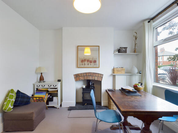 FRONT RECEPTION ROOM