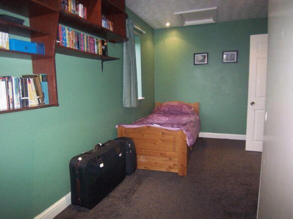 Photo 10