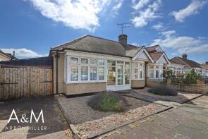 16, Heybridge Drive, Barkingside, Ilford IG6 1PE