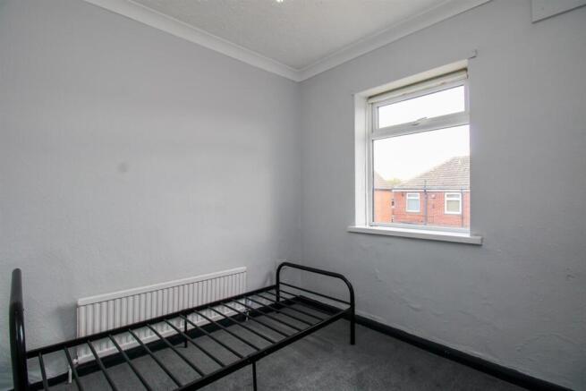 3 bed Terraced for sale Image 6