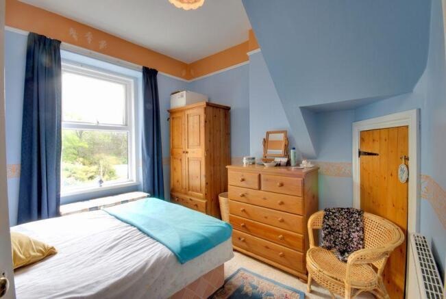 Photo 10