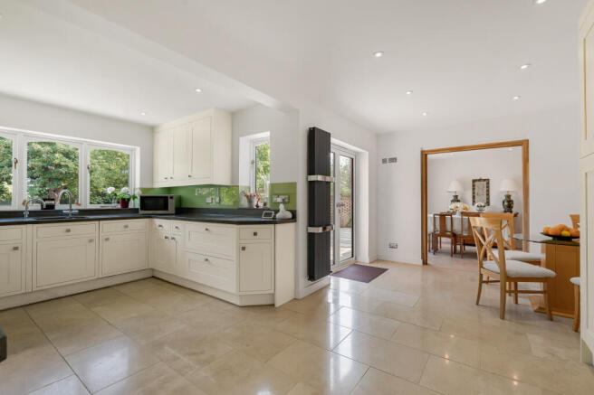 Kitchen/Breakfast Room
