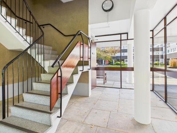 CAM02545G0-PR0517-STILL014