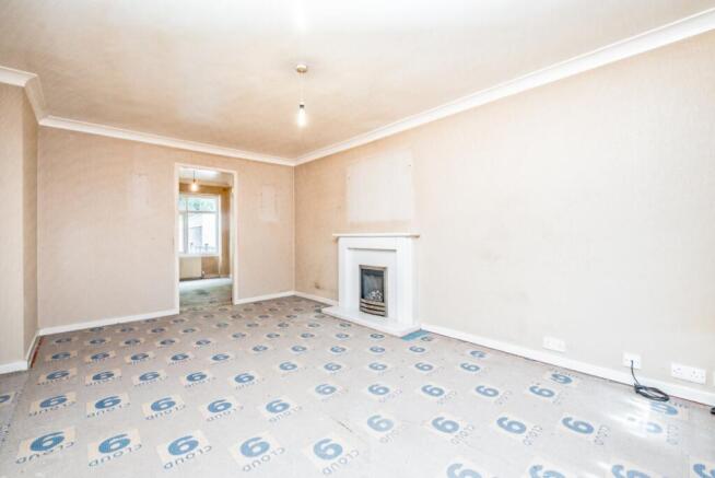 3 bed Detached for sale Image 12