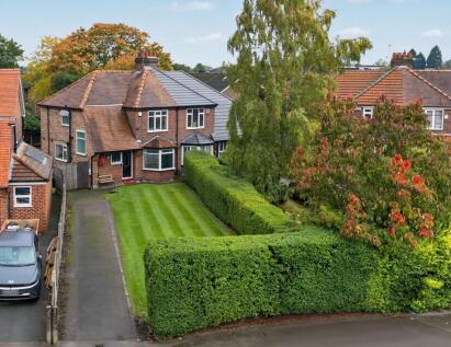 Northenden Road, Sale, M33