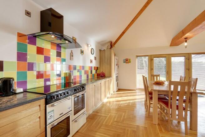 Kitchen/dining ar...