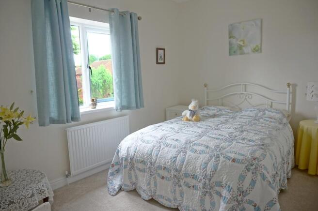 Bedroom 2.JPG