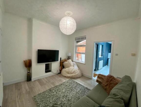 34 Perrott Street, Birmingham, West Midlands, B18 4NB photo 2