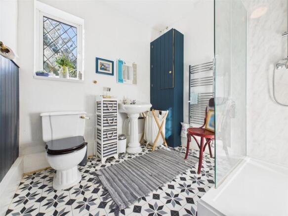 4 bed Terraced for sale Image 6