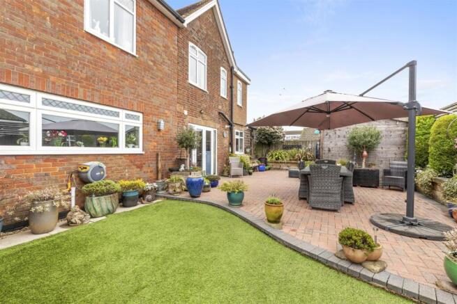 Orchard House, HP15 6RH-4.jpg