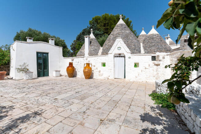 28_RaroRealty_Ostuni_Trullo_Traetta