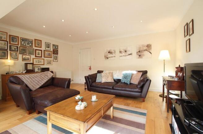 Living Room4