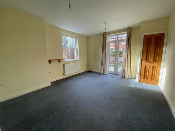Living Room.jpg