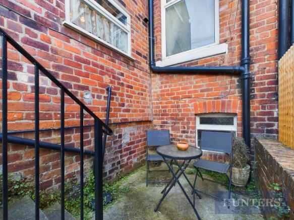 3 bed Terraced for sale Image 10