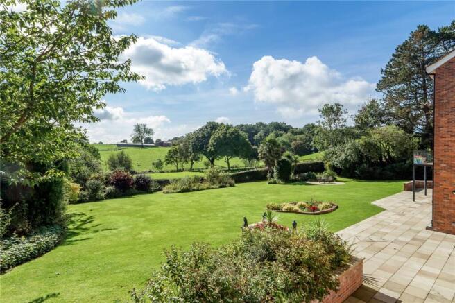 Grounds & View