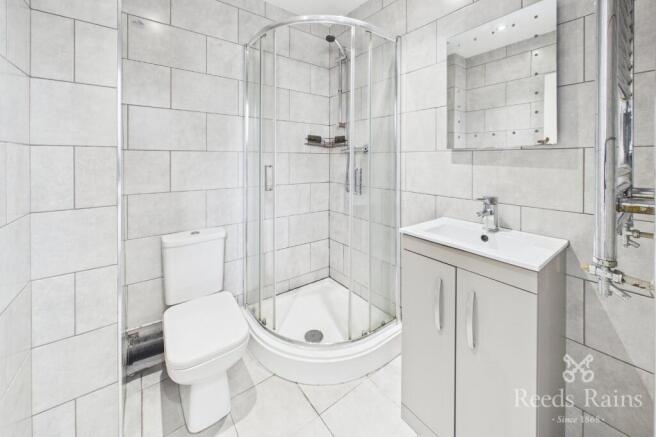 1 bed Apartment to rent Image 8