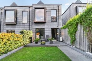 23, Lockyard Lane, Manchester M4 6JN