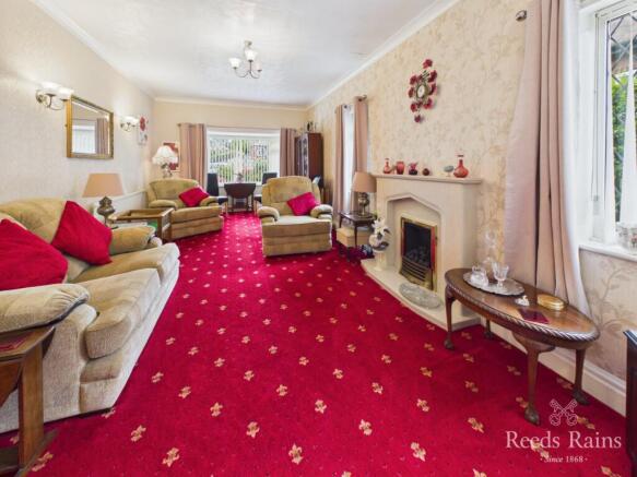3 bed Detached for sale Image 2