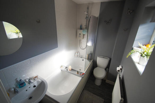 3 bed Semi-Detached for sale Image 11