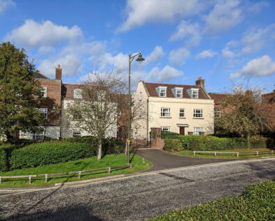 Mitre Court, Worthing Road, Horsham, West Sussex